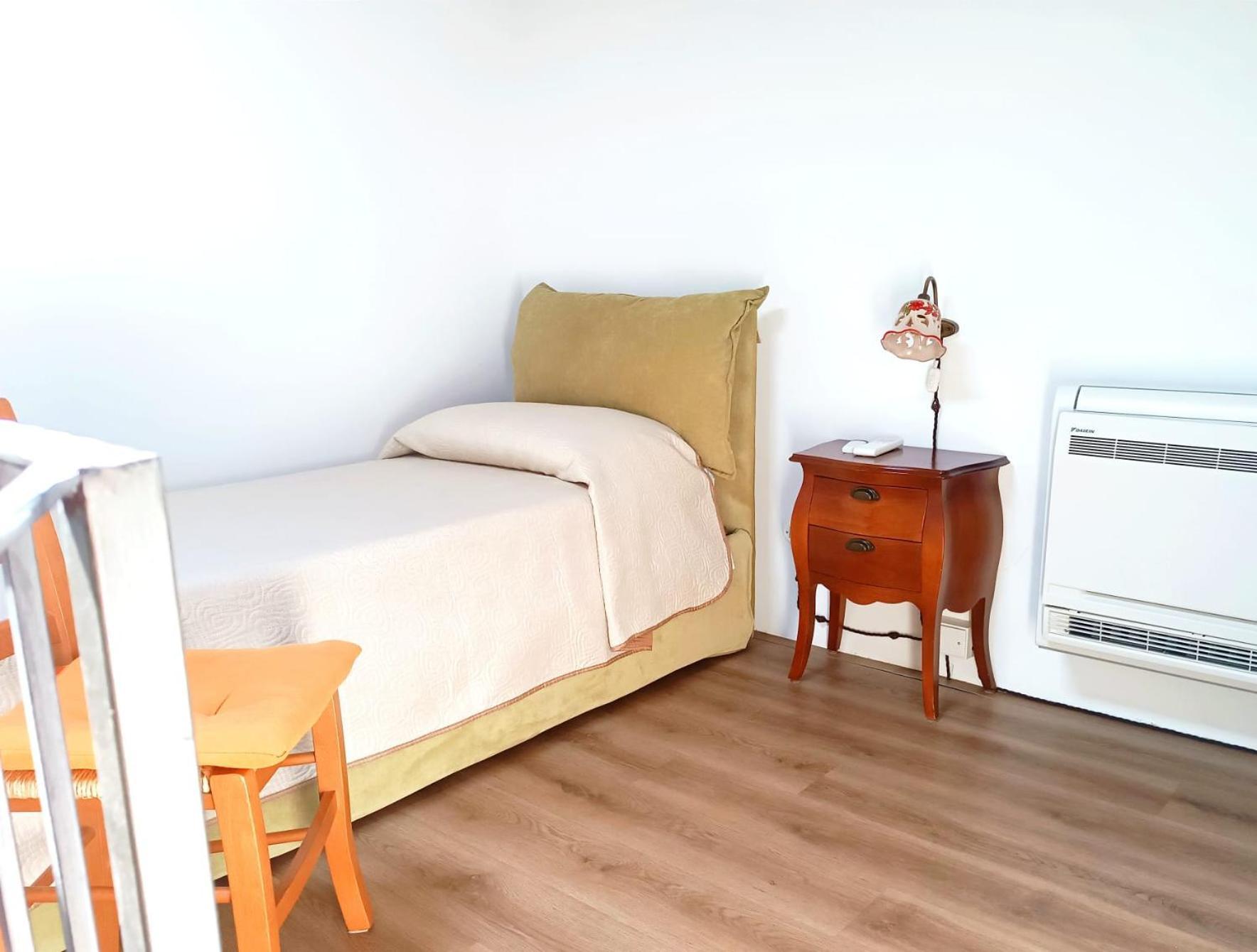 Morfeo Charming Rooms & Relax อาโวลา ภายนอก รูปภาพ